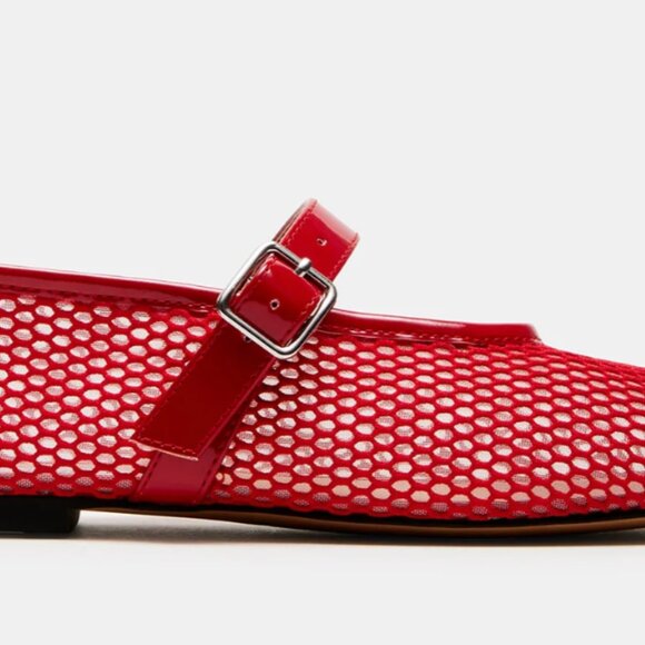 Steve Madden Red Mesh DREAMING Flats in Size 8 - Picture 9 of 14